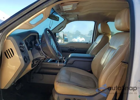 2011 Ford F250 Super Duty z USA, uszkodzony, nr VIN 1FT7W2B68BEC04478